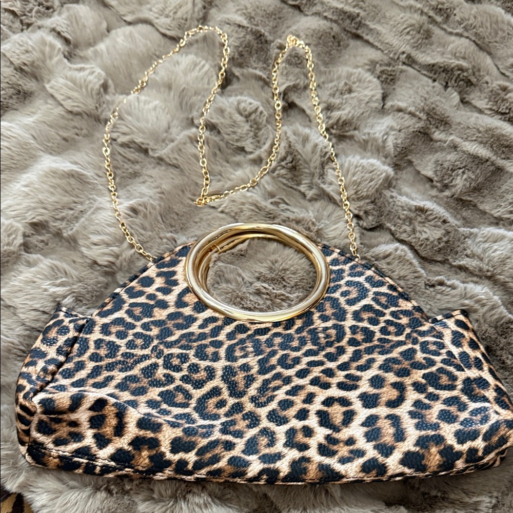 Chic Leopard Print Clutch with Gold Accents